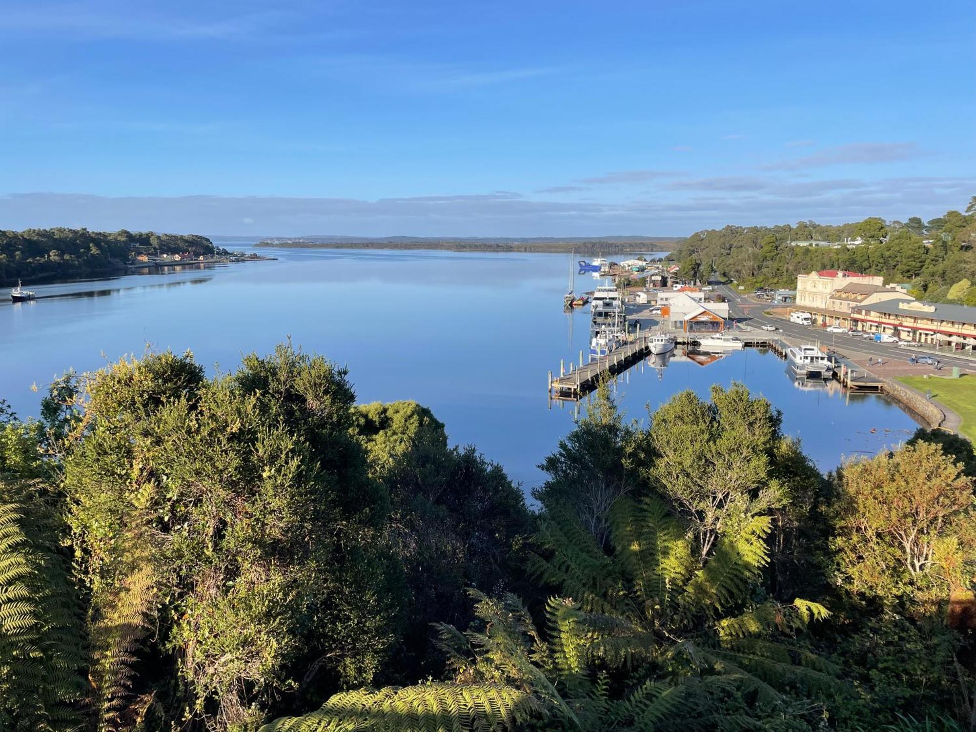 Castaway Holiday Apartments Стран Екстериор снимка