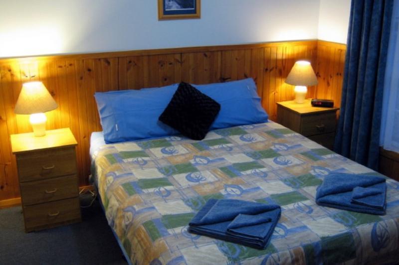 Castaway Holiday Apartments Стран Екстериор снимка